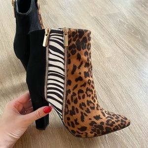 Super cute booties 🦓🖤🐆
